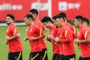 -关于强强对话，西部冠军赛预测引发球迷热议的信息