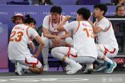 开元棋牌网页版入口地址-受伤球员克服困难坚持比赛
