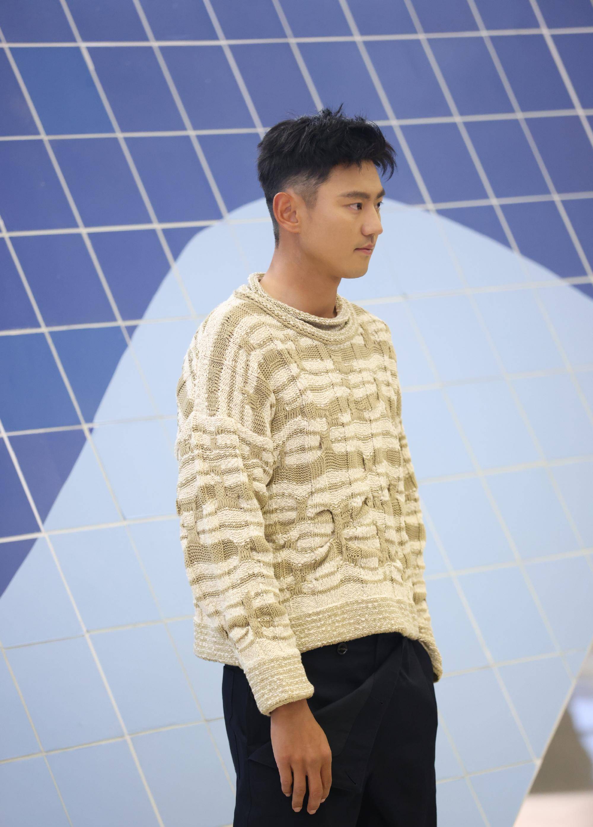游泳男将宁泽涛发挥出色，晋级决赛的简单介绍