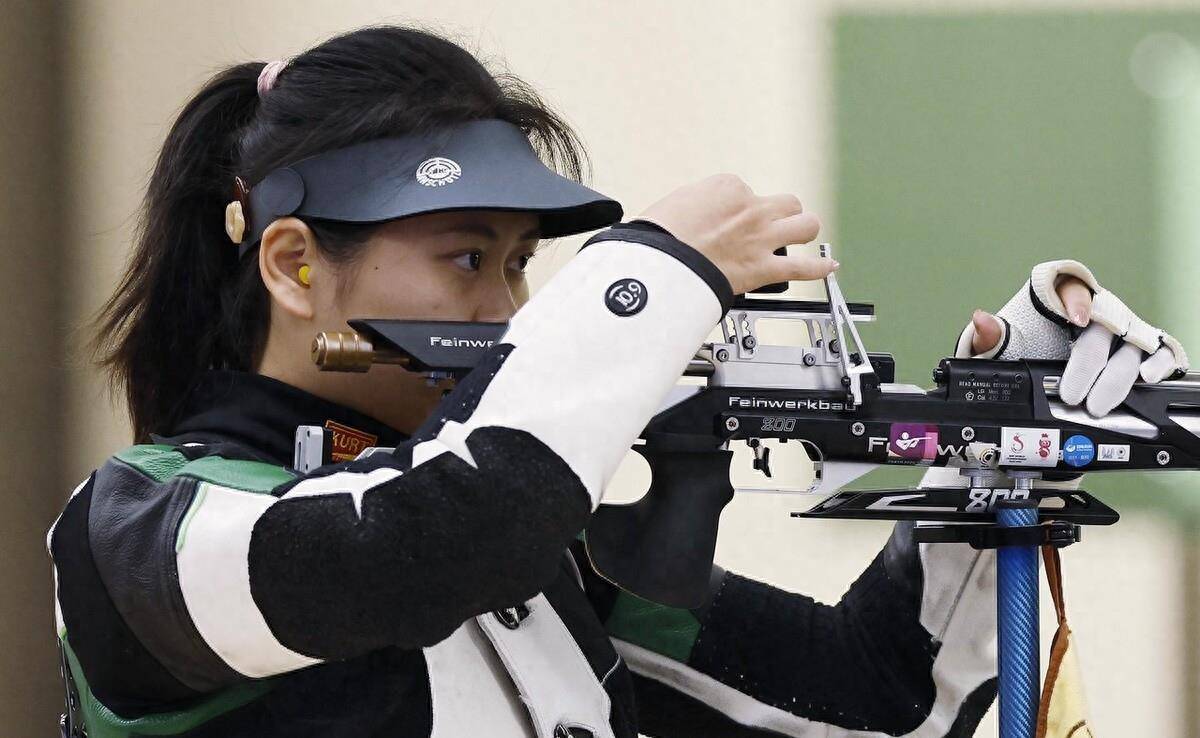 射击女将稳定发挥，实现目标