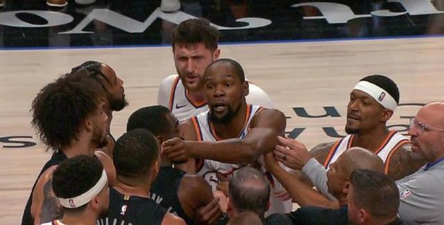 NBA季后赛赛程调整引发球迷热议