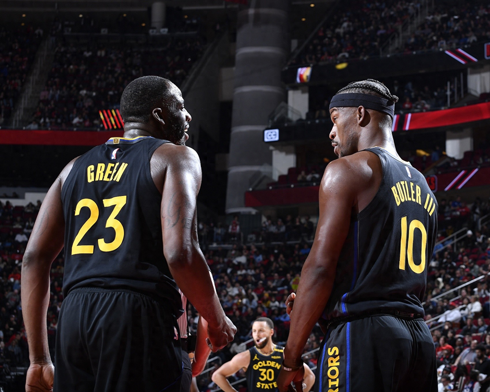 球员技术高超,带领球队走向胜利 球员技术高超,带领球队走向胜利