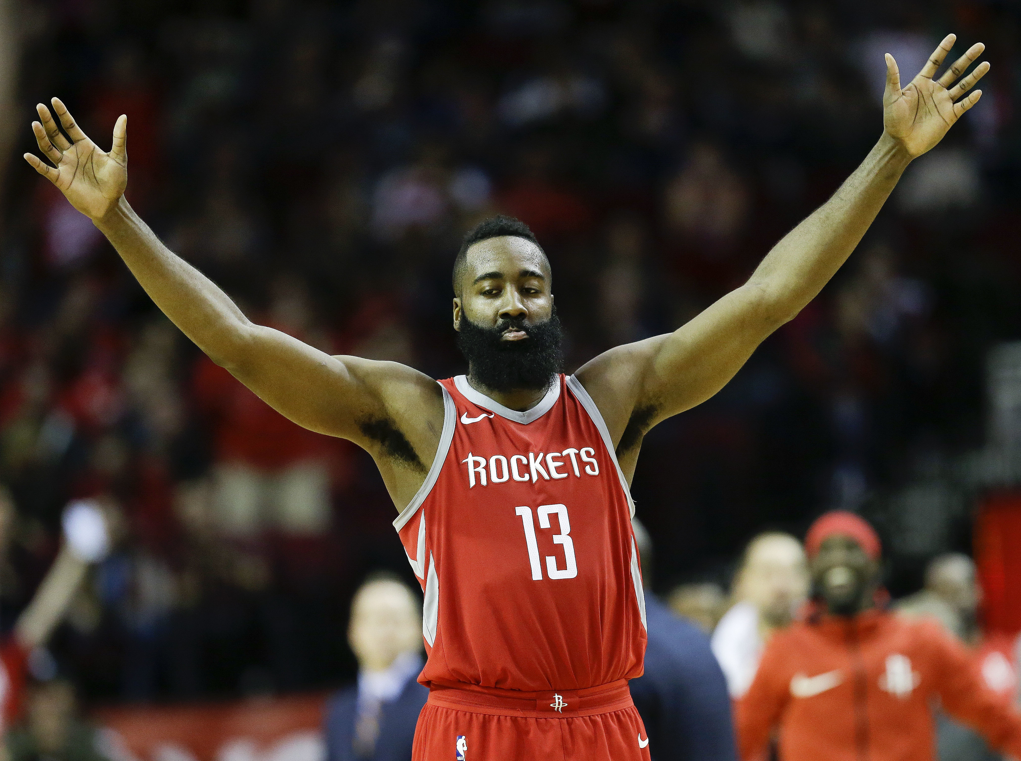 包含火箭会师公鹿，球员争夺首胜机会，必将苦战到底的词条