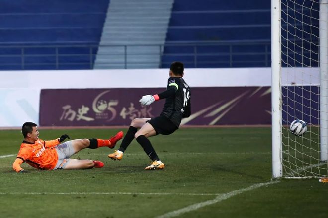 波鸿铁血拼搏,力克对手取得胜利 波鸿铁血拼搏,力克对手取得胜利