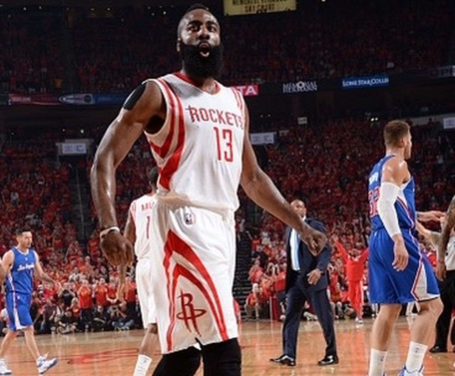 快船擒下黄蜂,继续保持领先的简单介绍 快船擒下黄蜂,继续保持领先的简单介绍