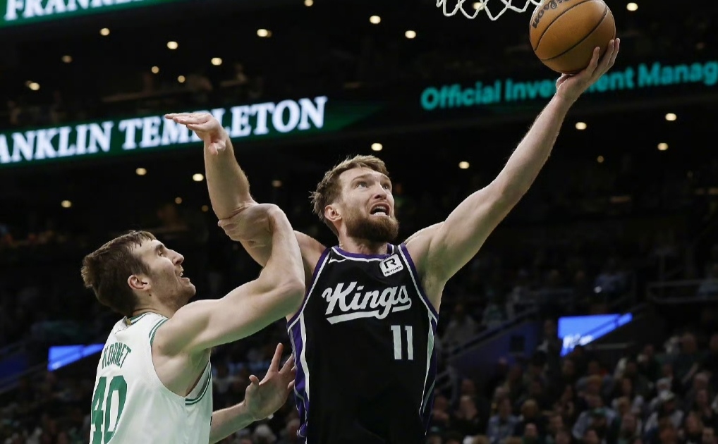 凯尔特人主场大胜国王，保持领先的简单介绍