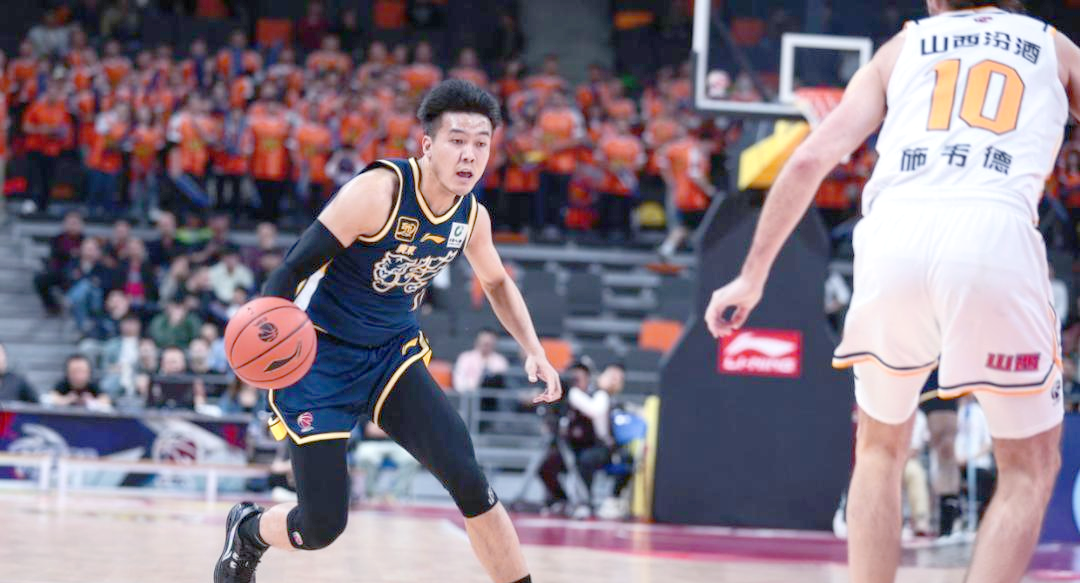 广东男篮逆转山西取连胜 广东男篮逆转山西取连胜