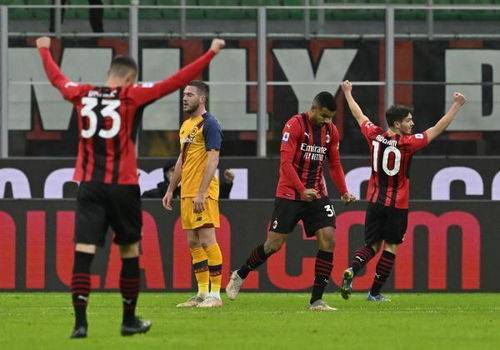 包含AC米兰强势瓦伦西亚，格纳布里打破历史纪录的词条